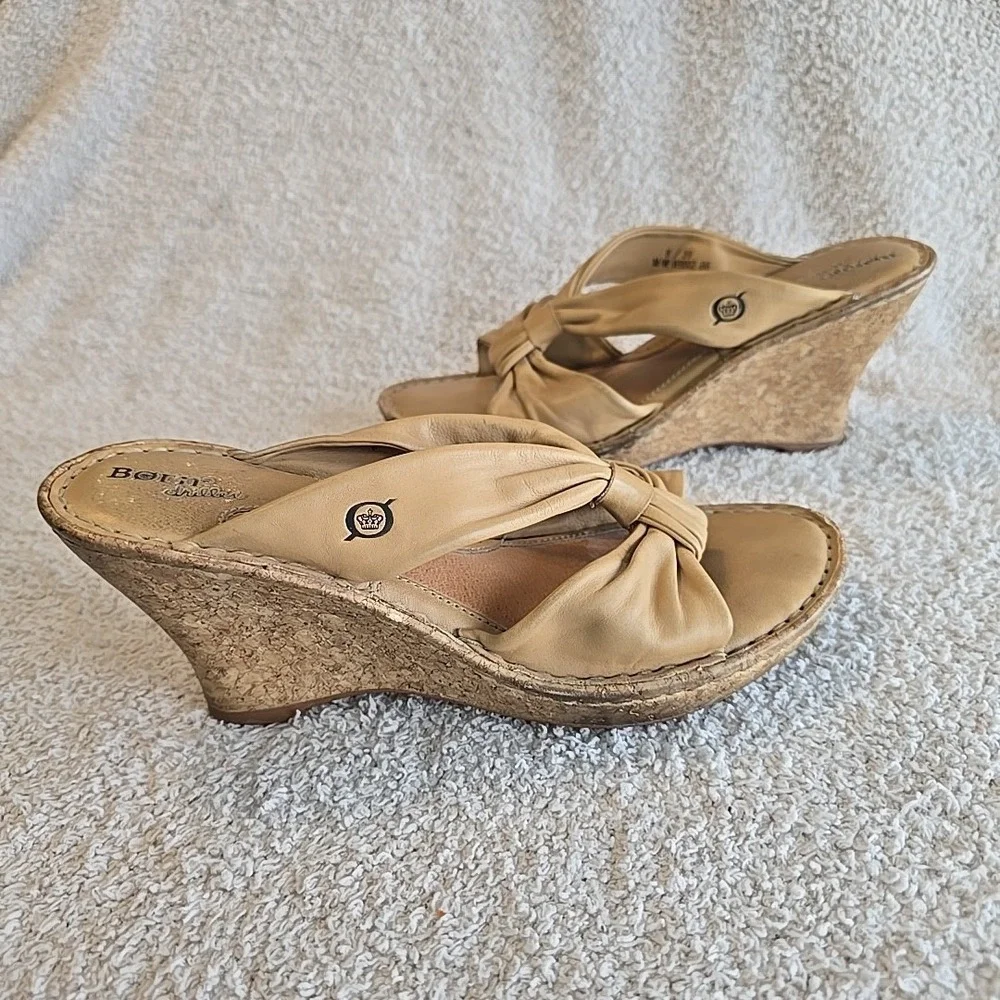 Born Driless Womens Monte Carlo Sandal Size 8 Tan Leather Slip-on Wedge Mule